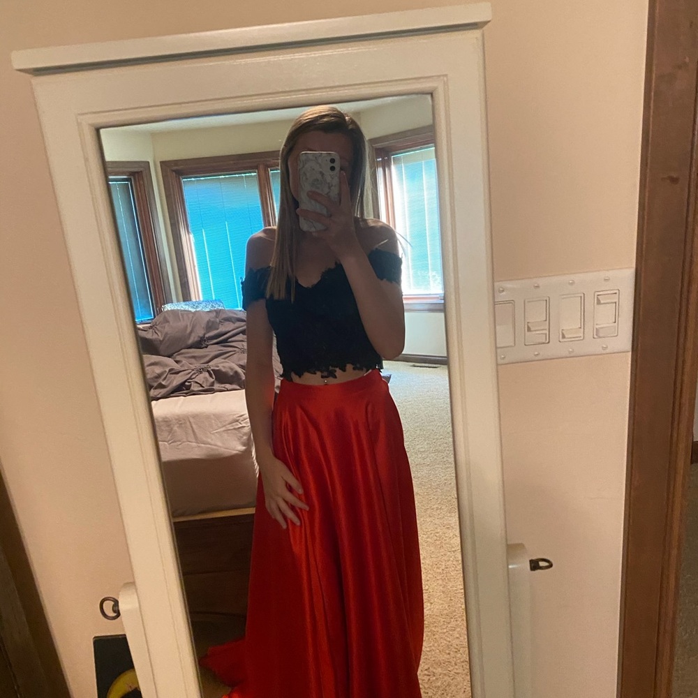 Prom dress! - Picture 5 of 5